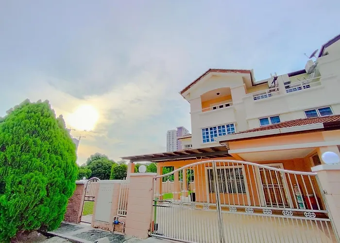 Gathering Corner House With 6 Rooms Upto 16Pax By Manhattan Group