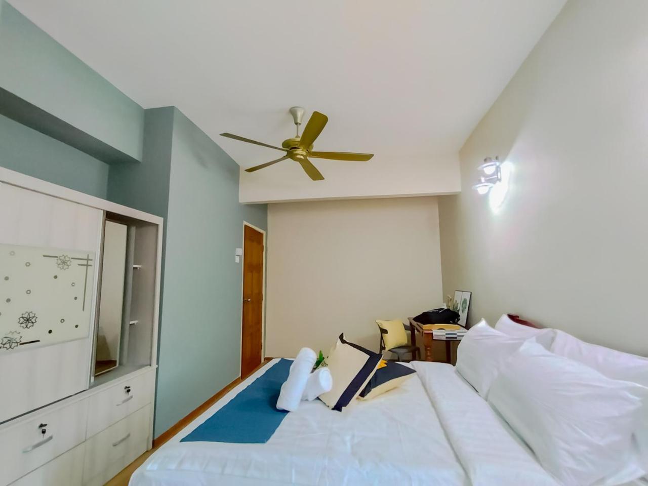 Gathering Corner House With 6 Upto 16pax By Manhattan Group Vila Kuala Lumpur