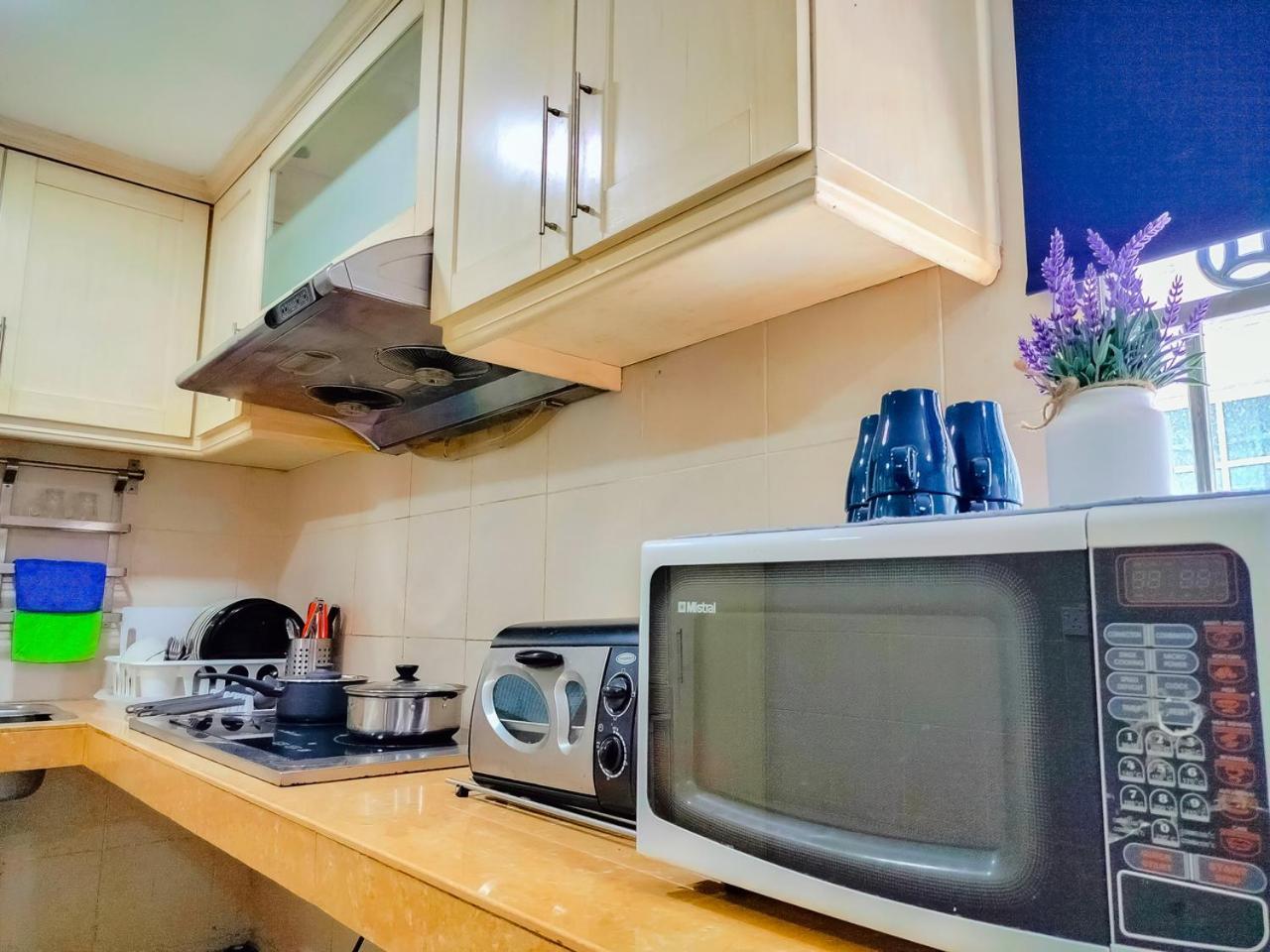 Vila Gathering Corner House With 6 Upto 16pax By Manhattan Group *
