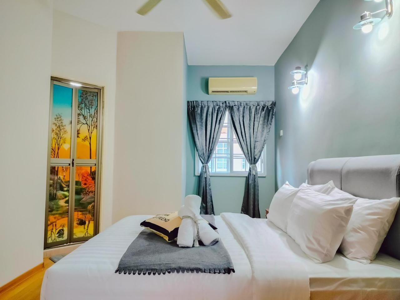 Gathering Corner House With 6 Upto 16pax By Manhattan Group * Kuala Lumpur